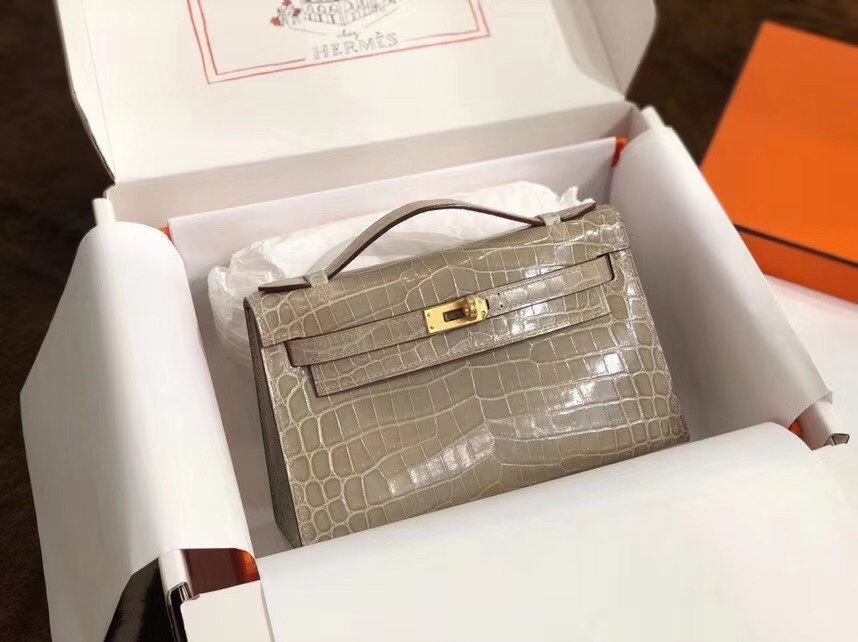 Hermes Mini Kelly Pochette 22cm Bag In Light Grey Shiny Alligator Leather